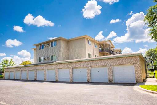 Dove Tree Apartments, Elk River, MN