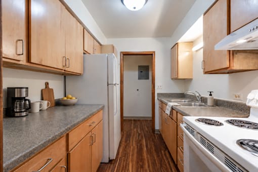 Rolling Hills Apartments, St Paul, MN