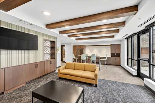 Lakefield Apartments, Uptown, Lynlake, Minneapolis, MN