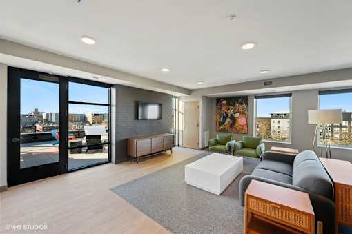 Lake Street Dwelling sky deck, Minneapolis, Minnesota