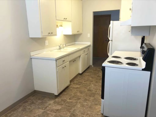 St. Paul Apartments, Kitchen