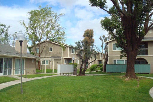 Mountain View_Property Exterior