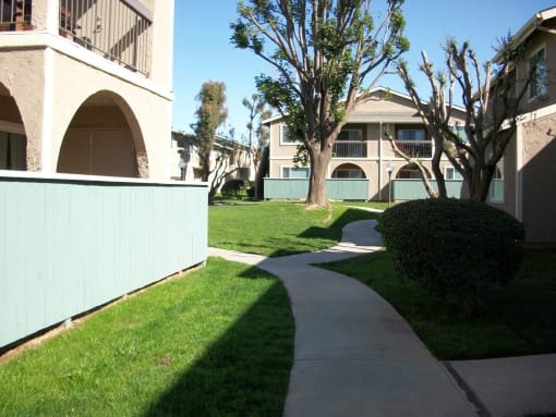 Mountain View_Property Exterior