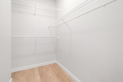 Large Closet at Crossline, Ohio