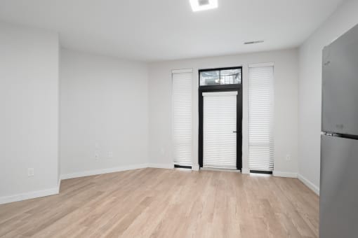 Unfurnished Living Area at Crossline, Columbus, OH