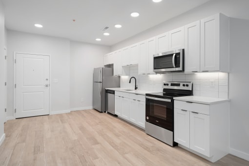 Fully Equipped Kitchen With Modern Appliances at Crossline, Ohio