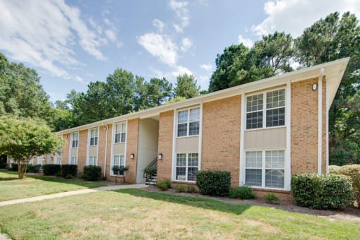 Renovated Apartment Homes Available at Shellbrook, North Carolina, 27609