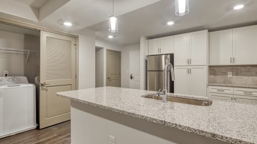 Laundry  at The View at Blue Ridge Commons Apartments, Roanoke, 24017