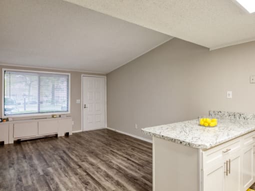 Living_Area_One_Bedroom_Sea_Pines