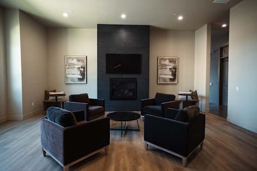 Fireplace Lounge at Eastpark Apartment Homes, Oregon