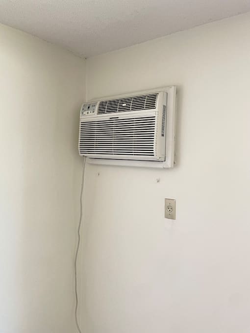 Wall-mounted air conditioner provided.