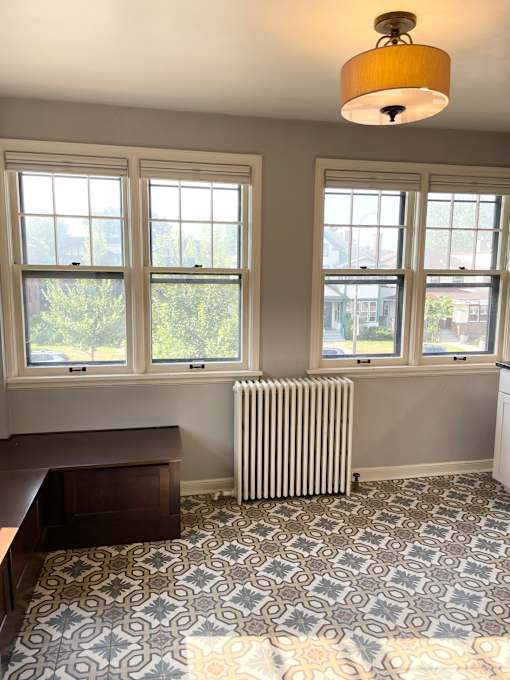 Sunny, south-facing eat-in kitchen.