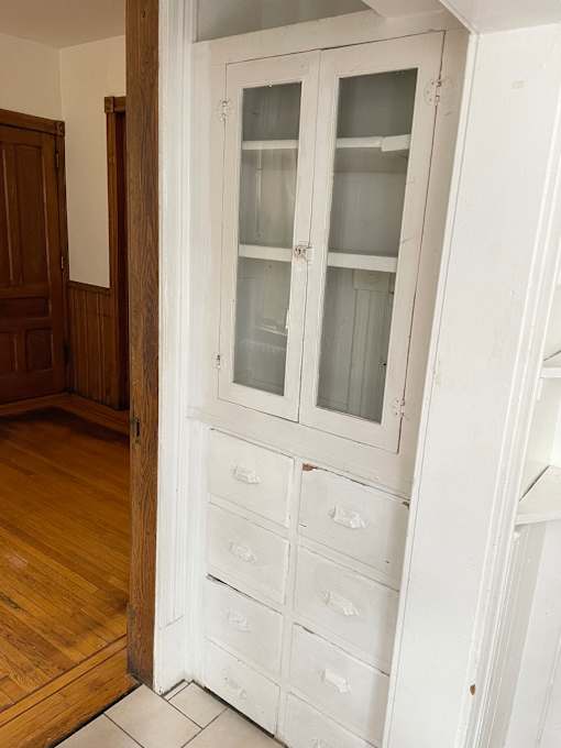 Built-in hutch.
