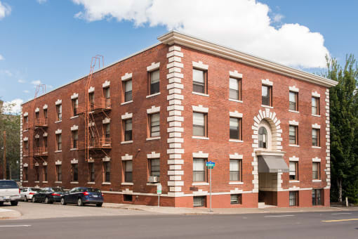 Bel Aire Apartments Downtown Portland