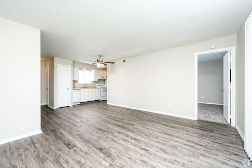 Expansive Living Room with vinyl flooring at Black Hawk Apartments, Fort Wayne