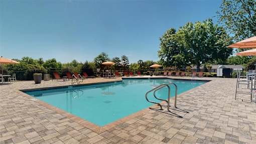 Sparkling Pool at Vue on Medlock, Peachtree Corners