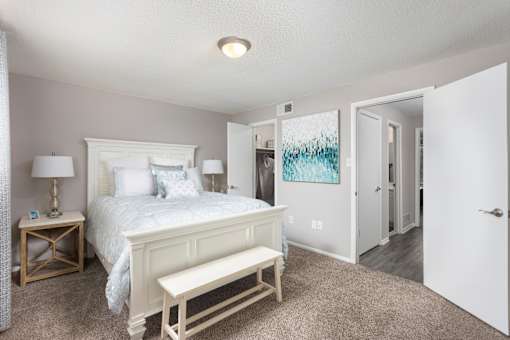 Bedroom at Oaks at Victory Apartments, Savannah, GA, 31404