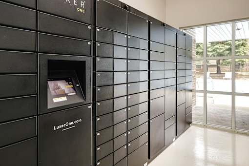 Package Lockers at The Pointe, LaVista, 68128