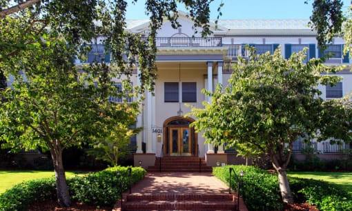 Main Entrance to Vintage Building