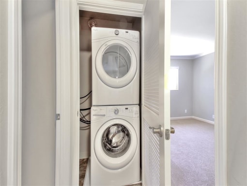 In Home Full Size Washer And Dryer at Laurel Grove Apartments, Menlo Park, CA