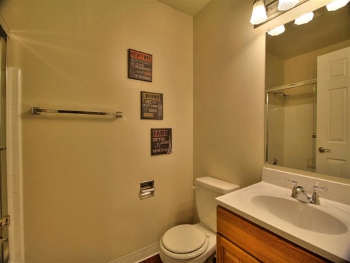 clean bathroom  at The Arbors at Mountain View, Mountain View, CA, 94040