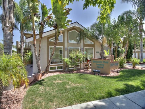 Nice Exterior View at The Arbors at Mountain View, California