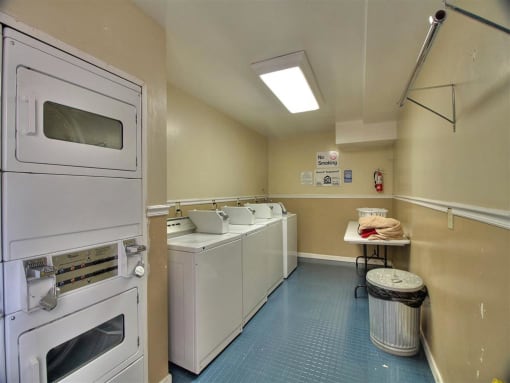 Laundry Room at Balboa Apartments, California, 94086