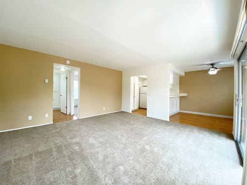 Carpeted Living Area at Normandy Park, Santa Clara, CA, 95050