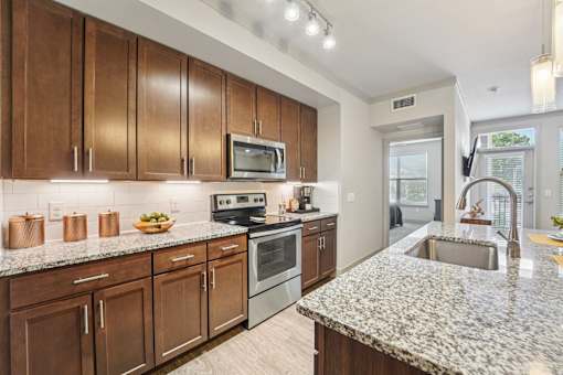 Bright Kitchen at Kings Landing, Kingwood, TX