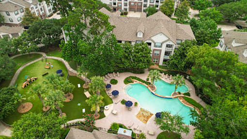 Harbor Cove Exterior