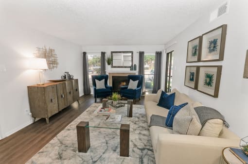 Horizons at Sunridge Living Room