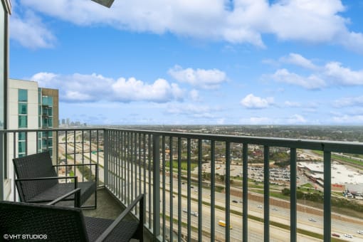Allure Hermann Park | Apartments with City Views