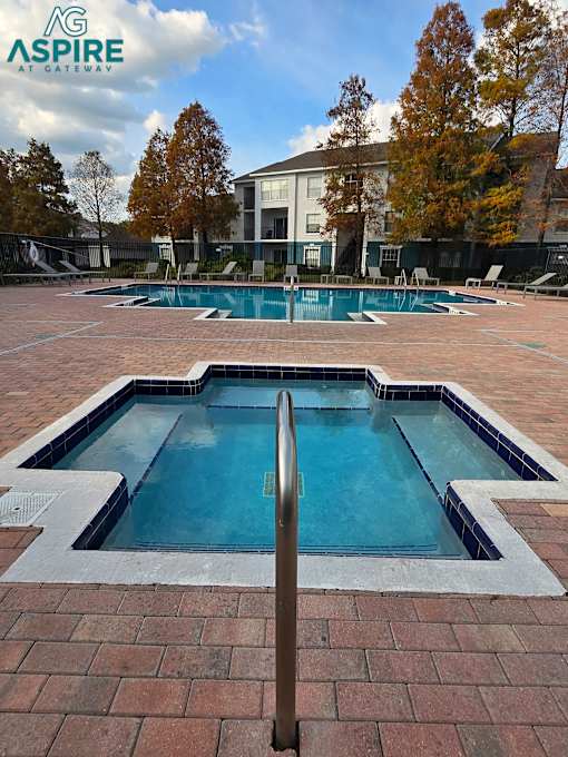 Swimming Pool | Aspire at Gateway