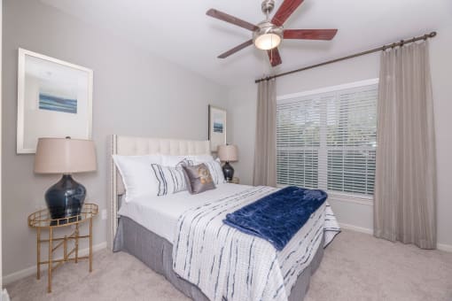 Harbor Cove Apartments Bedroom