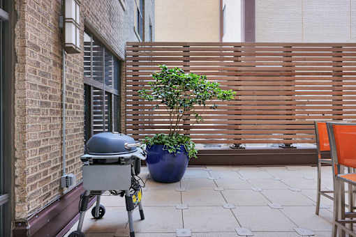The Residences at Barnett | Downtown Jacksonville | Outdoor Patio with Grill