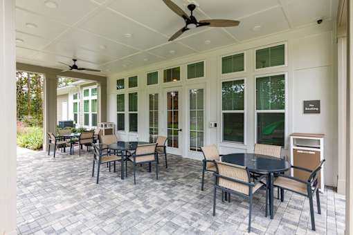 Emery Cove Apartments | Tallahassee, FL | Covered Patio Area
