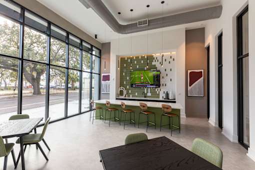 Lofts at Cathedral |Downtown Jacksonville FL | Clubroom