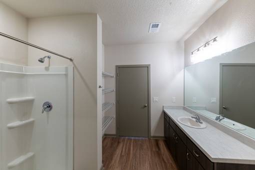 Lofts at Cathedral |Downtown Jacksonville FL | Bathroom