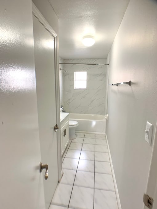 Orleans Bathroom