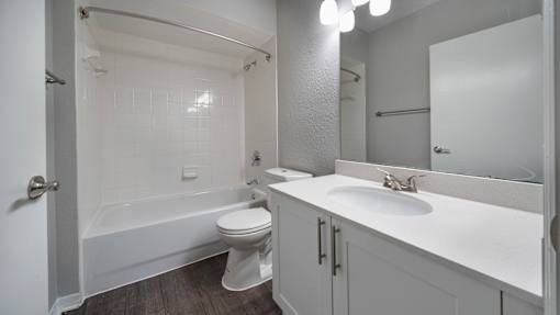 Bathroom| Aspire at Gateway