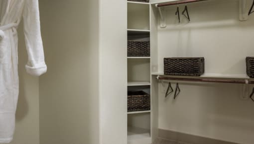 Walk in Closet