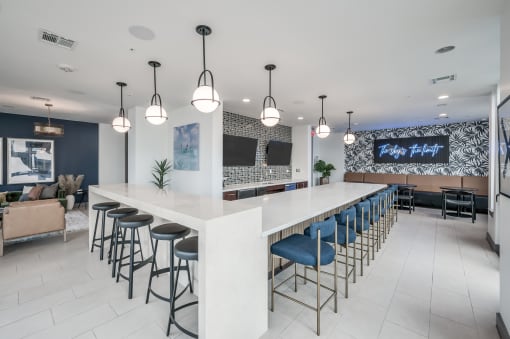 Skylounge with Epicurean Kitchen, Bistro Seating and Exquisite Views of Downtown