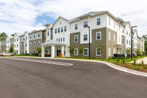 Molly Crossing| Middleburg, FL