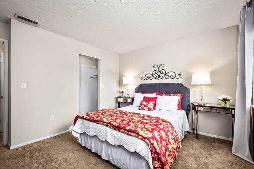 Woodlake Park Bedroom
