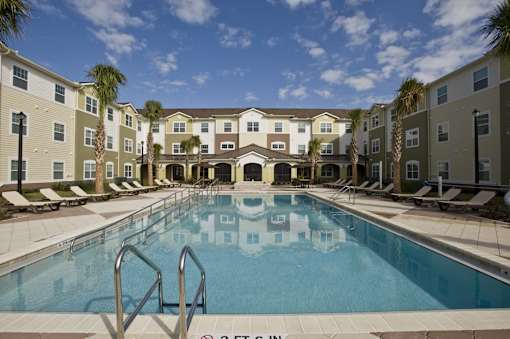 Marcis Pointe | Jacksonville, FL  | Swimming Pool
