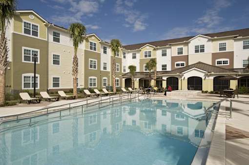 Marcis Pointe | Jacksonville, FL  | Swimming Pool