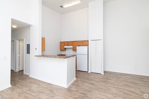 Kitchen | Pines at Warrington | Pensacola, FL