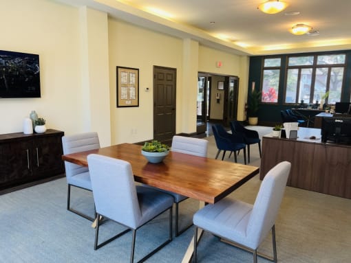 Leasing Office