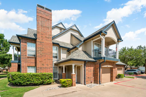 Townhome-Style Apartments with Attached Garages