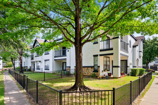 Villas of Vista Ridge Apartments in Lewisville